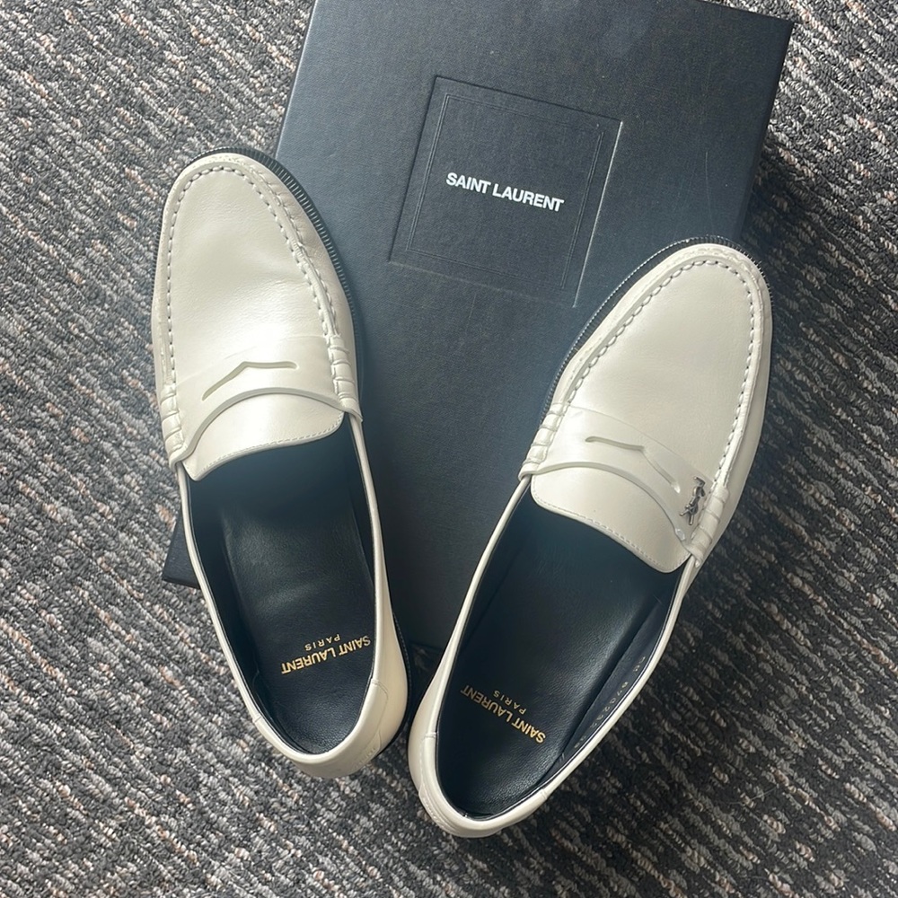 Cream Saint Laurent loafers, size 39